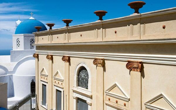 Santorini: Picturesque Places, Tradition and Culture - Transportation Options