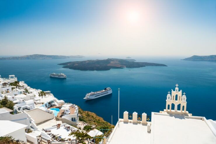 Santorini: Popular Destinations Private Tour With Guide - Exploring Oia Village