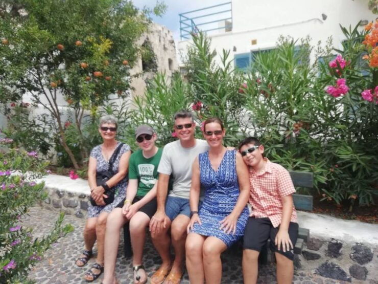 Santorini: Private 4-Hour Cultural Villages Sightseeing Tour - Pyrgos Village