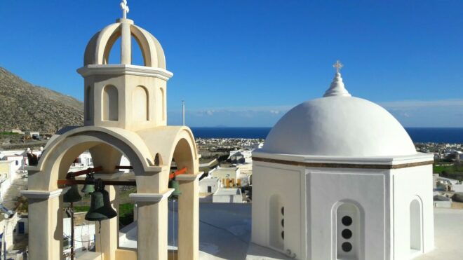 Santorini: Private 4-Hour Cultural Villages Sightseeing Tour - Emporio Village and Venetian Castle