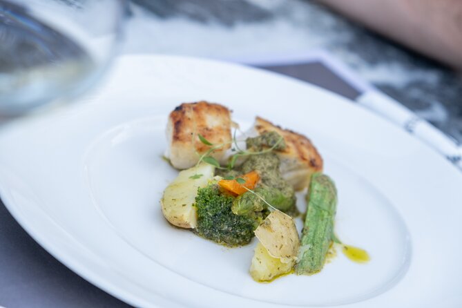 Santorini Private 8 Wine Tastings With Dinner & Oia Sunset - Refund Policy and Cancellation Details