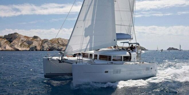 Santorini: Private Caldera Cruise With Lunch & Snorkeling - Meeting Point and Directions