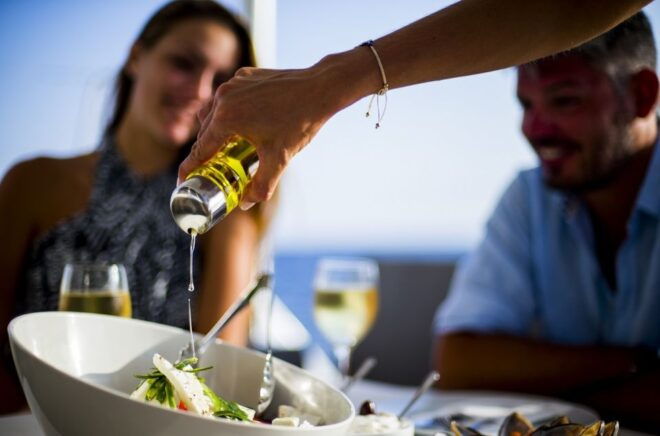 Santorini: Private Catamaran Cruise With BBQ Meal and Drinks - Customer Reviews