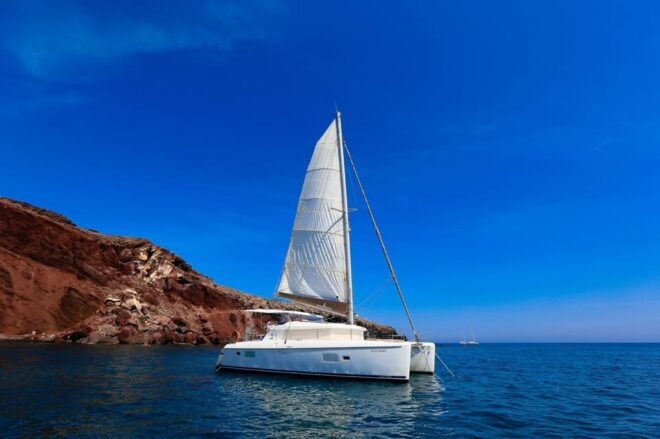 Santorini: Private Catamaran Sunset Cruise With Dinner - Delicious Dining Options