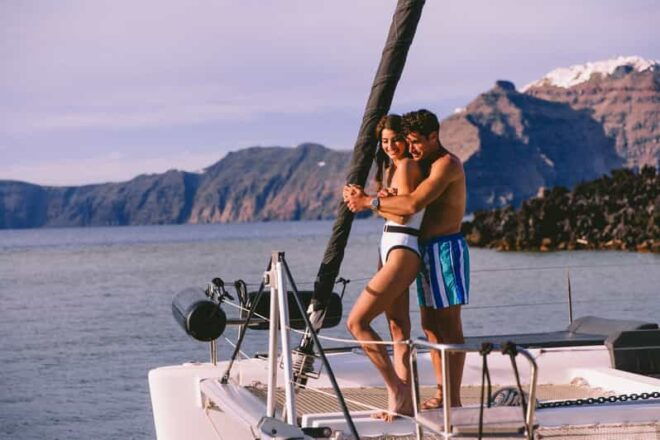 Santorini: Private Catamaran Tour With BBQ Meal and Drinks - BBQ Meal and Drinks