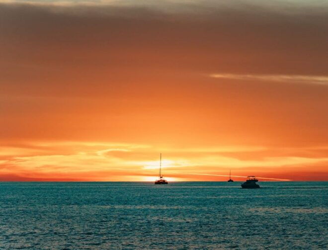 Santorini: Private Catamaran Tour With BBQ Meal and Drinks - Included Amenities