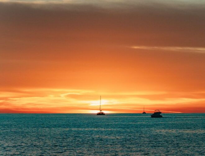 Santorini: Private Catamaran Tour With BBQ Meal and Drinks - Volcano Exploration and Hot Springs