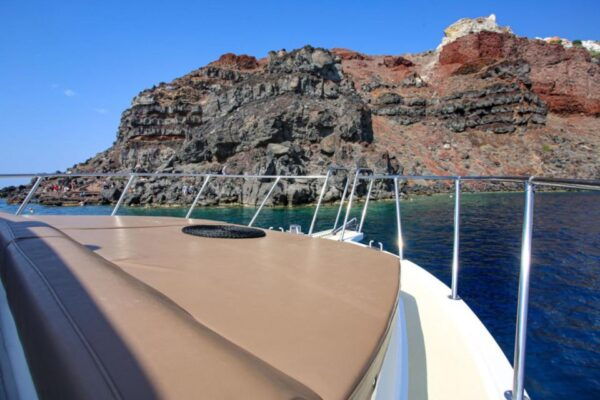 Santorini Private Cruise Sightseeing Tour With BBQ & Drinks - Meeting Point Location