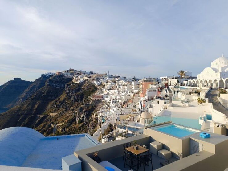 Santorini Private Custom 5 Hours Tour With Luxury Car - Good To Know