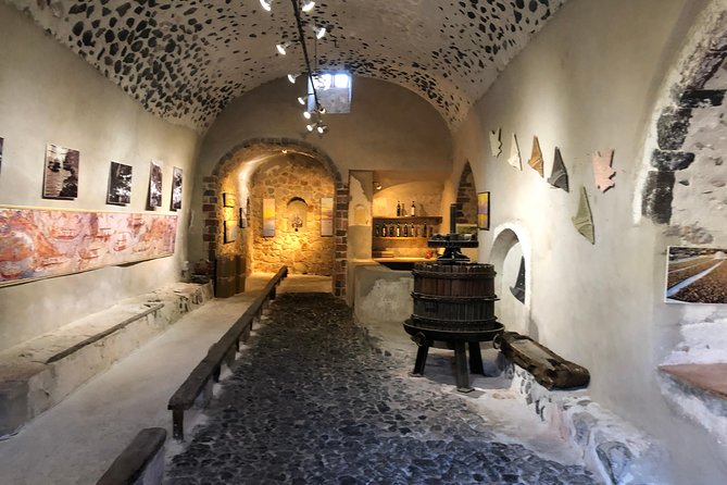 Santorini Private Deluxe Shore Excursion With Winery and Tasting - Pickup Point Details