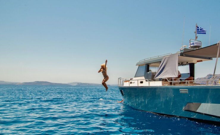 Santorini: Private Diamond 36 Motor Yacht Caldera Cruise - Activity Details