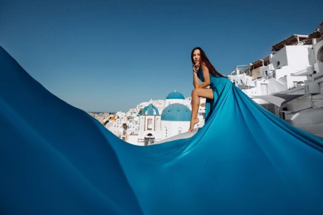 Santorini: Private Flying Dress Photoshoot Experience - Oia Highlights