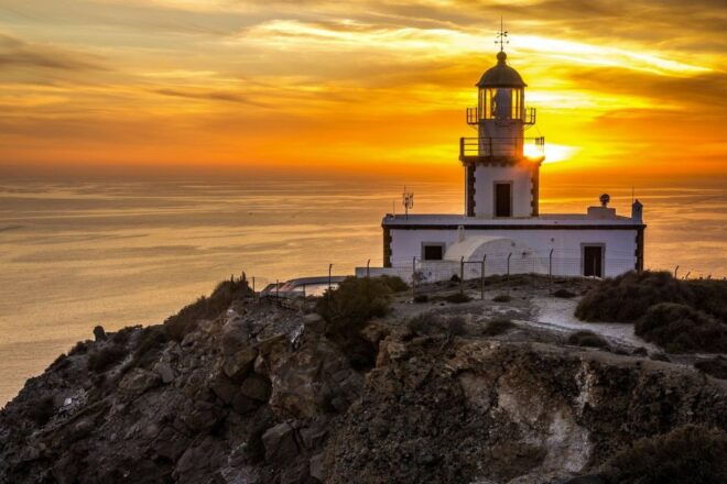 Santorini: Private Guided Tour With Sunset View - Highlights