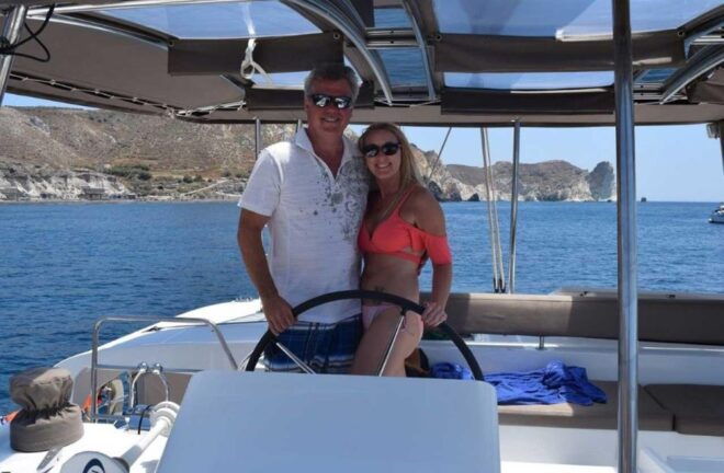 Santorini: Private Luxury Catamaran Cruise With Greek Meal - Meal and Drink Offerings