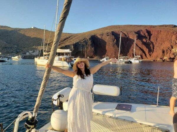 Santorini: Private Luxury Catamaran Cruise With Greek Meal - Important Information for Participants
