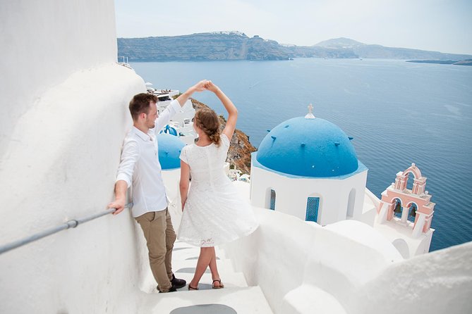Santorini Private Photo Tour - 2Hours - Iconic Locations for Capturing Precious Moments