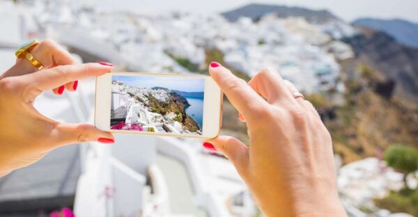 Santorini: Private Photo Tour With Food & Wine Tasting - Start in Fira