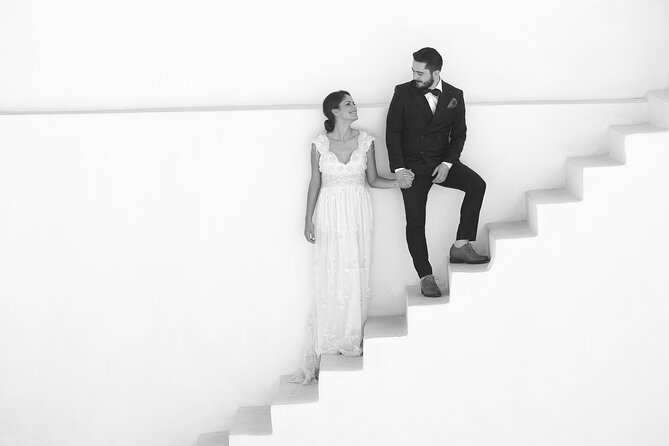 Santorini Private Photoshoot - The Sum Up