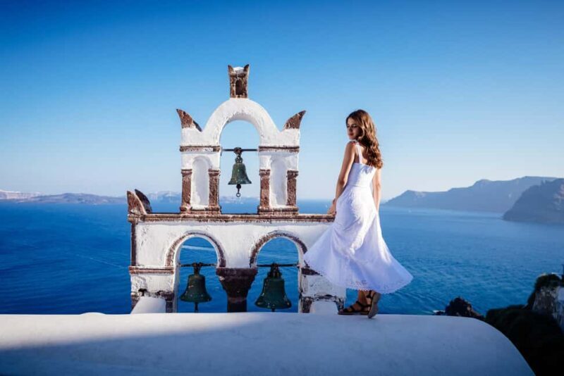Santorini: Private Photoshoot with Professional Photographer - What to Expect During Your Photoshoot