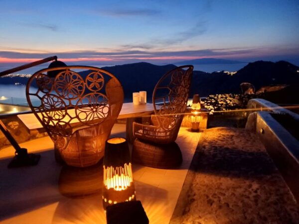 Santorini: Private Romantic Sunset Dinner With Caldera View - Overall Experience