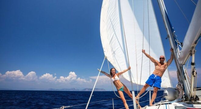 Santorini: Private Sailing Yacht Cruise With Meal & Drinks - Experience Description