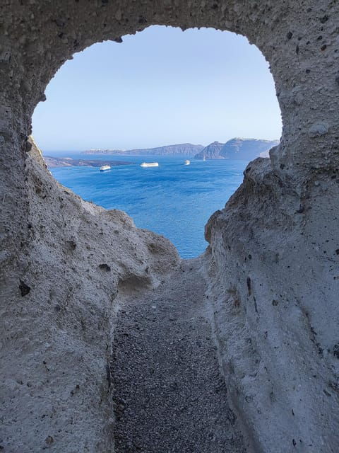 Santorini: Private Sightseeing Tour with Local Guide - Good To Know
