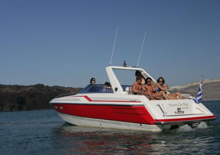 Santorini: Private Speedboat Cruise With Meal & Drinks - Good To Know