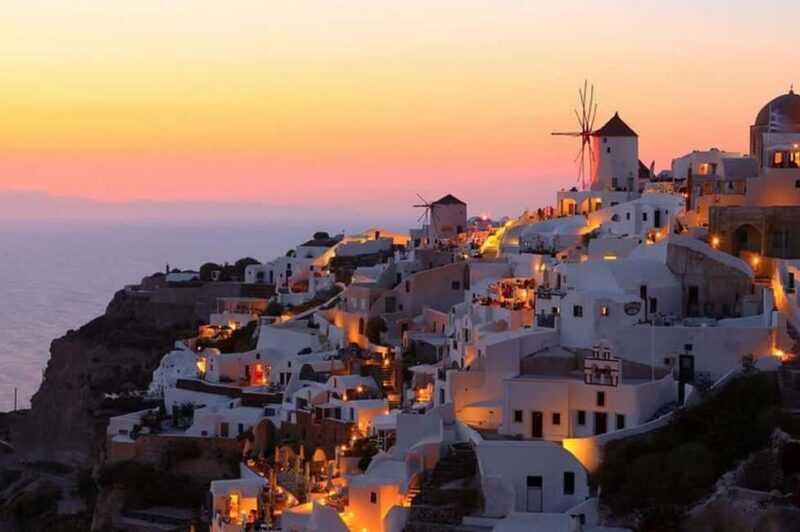 Santorini: Private Sunset Tour to Oia & Ammoudi Bay - Who Will Appreciate This Tour?