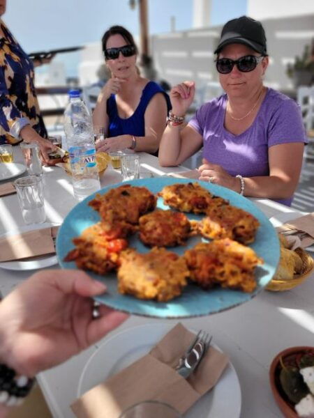 Santorini: Private Tour for Cruise Ship Travellers 5 Hours - The Sum Up