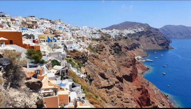 Santorini: Private Tour in Spanish With Local Guide - Participant Information
