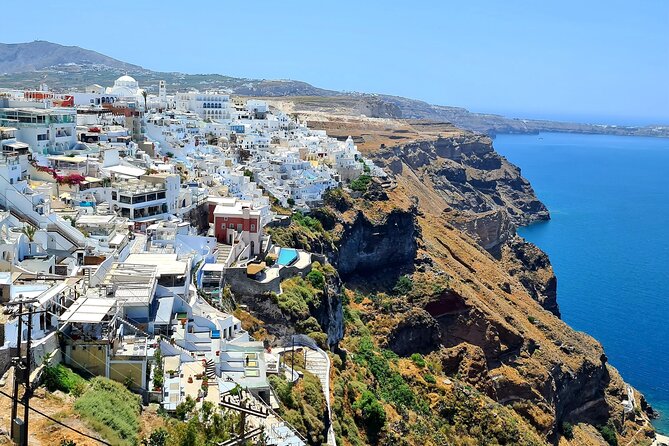 Santorini: Private Tour in the Picturesque Village of Oia - Tour Location and Duration
