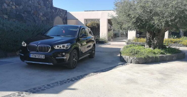 Santorini: Private Transfer From the Airport - Pricing and Duration