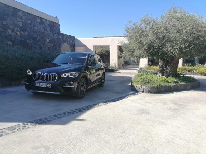 Santorini: Private Transfer From the Airport - Transportation Experience