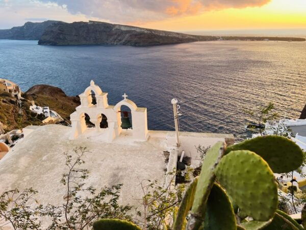 Santorini: Private Transfer Service - Accessibility and Flexibility