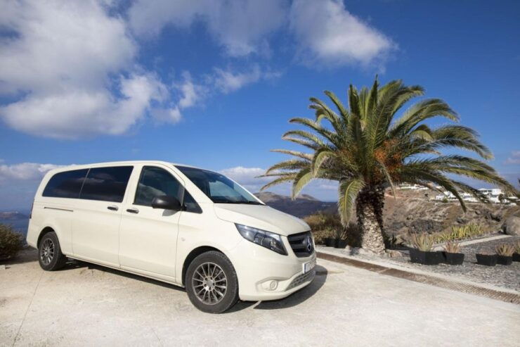 Santorini: Private Transfer Service - Booking Information