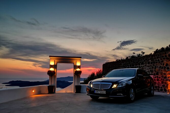 Santorini Private Transfer up to 8 Persons - Tailored Itineraries and Personalized Service
