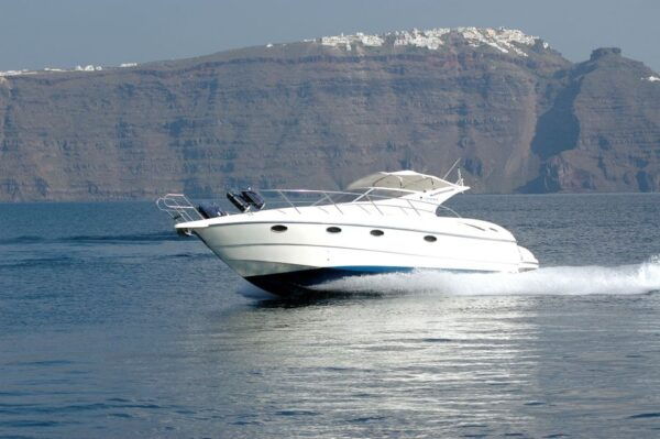 Santorini: Private Yacht Cruise With Open Bar and Meal - The Sum Up