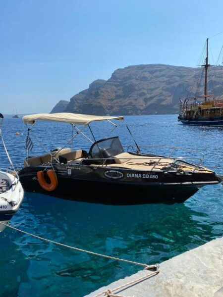 Santorini Rent a Boat License Free - Frequently Asked Questions