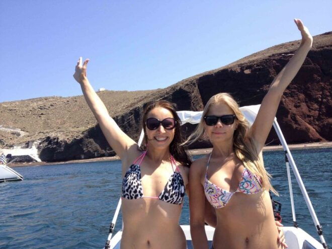 Santorini: Rent a Speedboat License Free - Additional Information