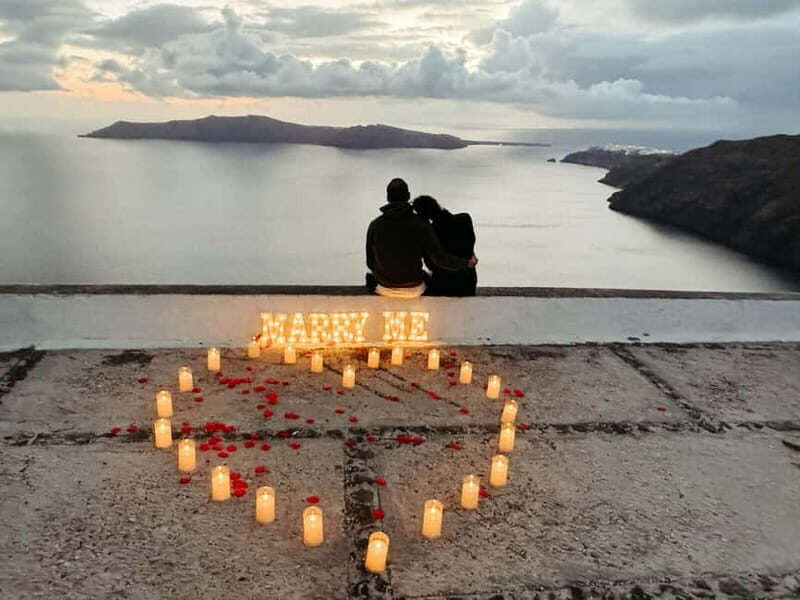 Santorini: Romantic Proposal with Caldera View - Practical Details and Tips