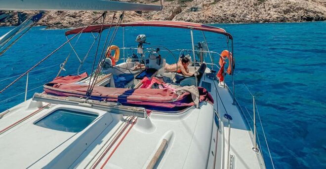 Santorini: Sail With Maria and Explore Santorini - Included Amenities