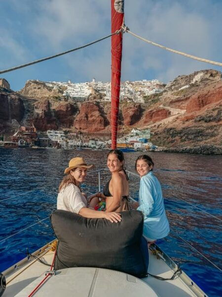 Santorini: Sail With Maria and Explore Santorini - Tips for a Great Experience