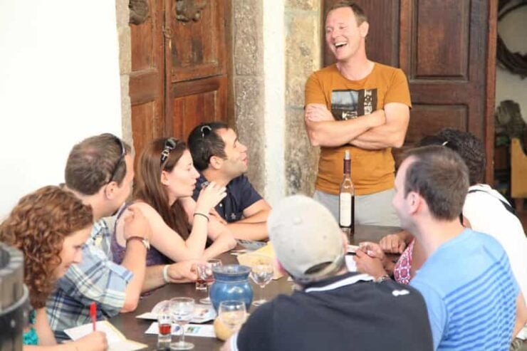 Santorini: Santorini Exclusive Island and Boat Tour - Itinerary Highlights