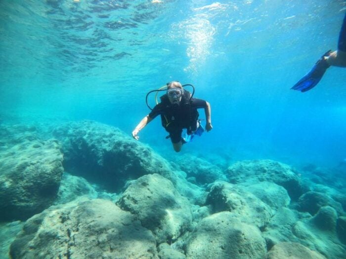 Santorini: Scuba Diving Experience in Caldera for Beginners - Authentic Insights from Reviewers