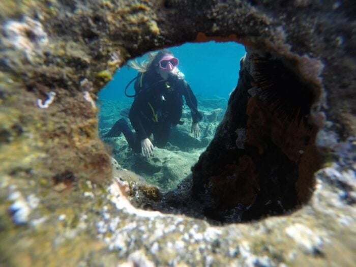 Santorini: Scuba Diving Experience in Caldera for Beginners - Practical Tips for Future Divers