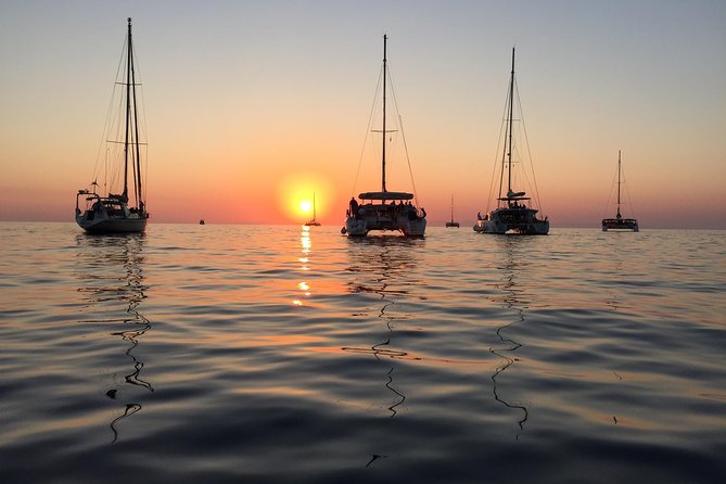 Santorini Shared Cruise With Mud Bath And Swimming - Santorinis Blue Domed Churches