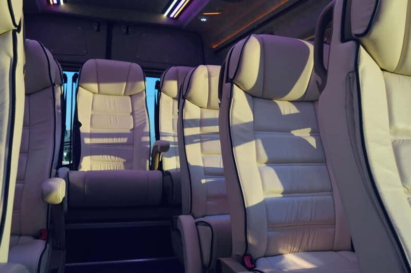 Santorini sightseeing -land tour (small group) - FAQs