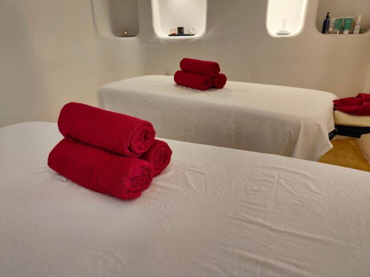 Santorini: Signature Aromatherapy Spa Face - Body Treatment - Experience Highlights