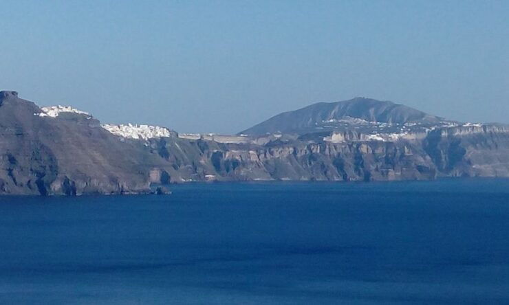 Santorini: Small-Group Highlights Tour of Venetian Castles - Tour Overview