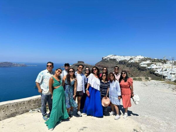 Santorini: Small Group Sightseeing Tour With a Local Guide - The Sum Up